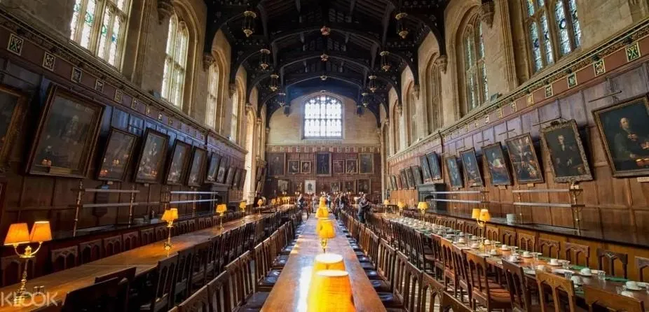Fire Extinguisher Servicing for Colleges, Schools and Universities 2 Inside Christ Church College, Oxford, a Fire Alarm Systems client site